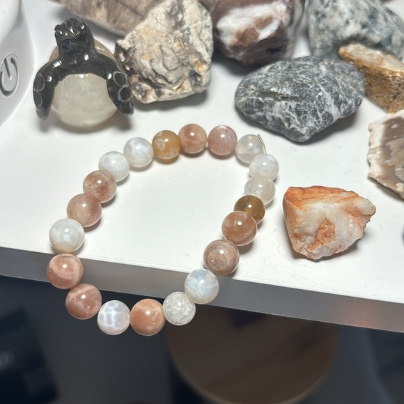 pink rose quartz and agate bracelet! - Picture 2 of 2